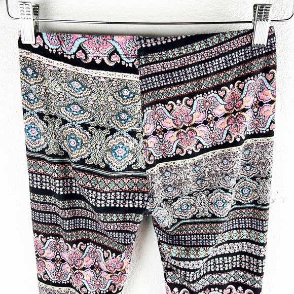 1ST KISS | 🌷Colorful Mandala Striped Boho Print Leggings GIRLS 14 / 16 - Picture 4 of 5